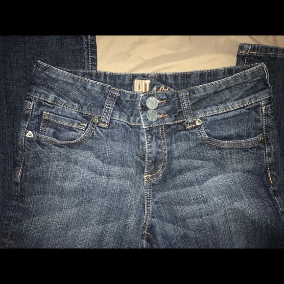 KUT from the Kloth jeans - Picture 2 of 7